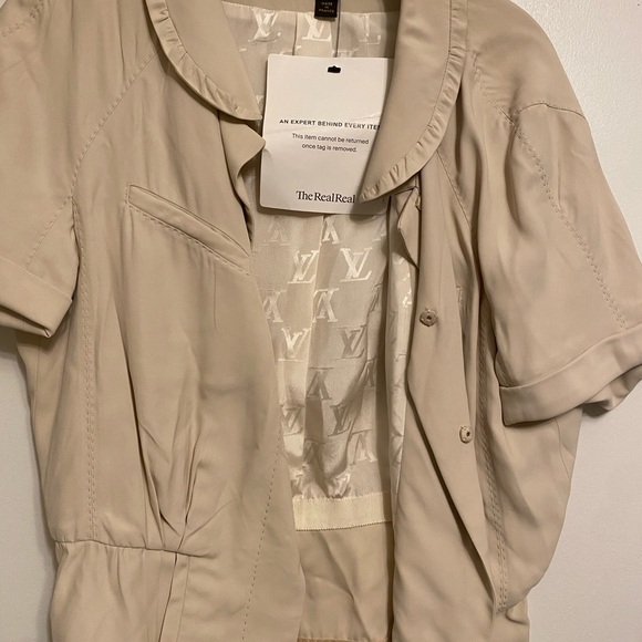 Authentic Louis Vuitton Collared Jacket (short sleeve) - Picture 4 of 9